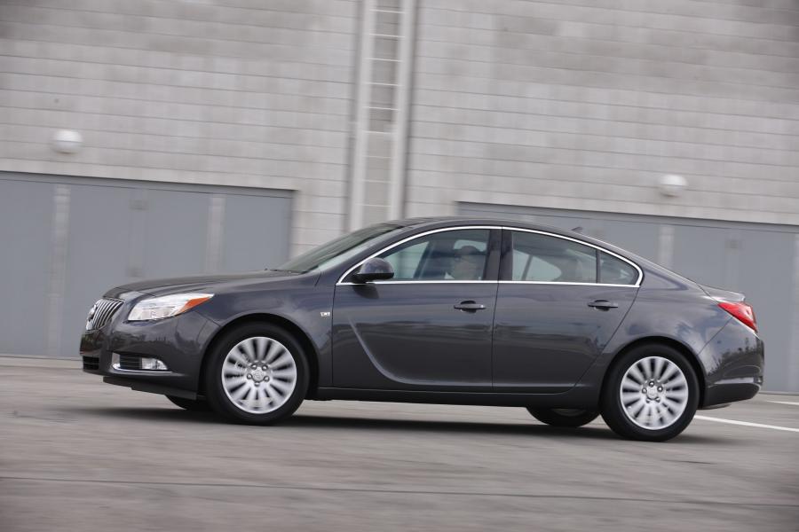  Buick Regal 2011 года  (фото 53 из 77)